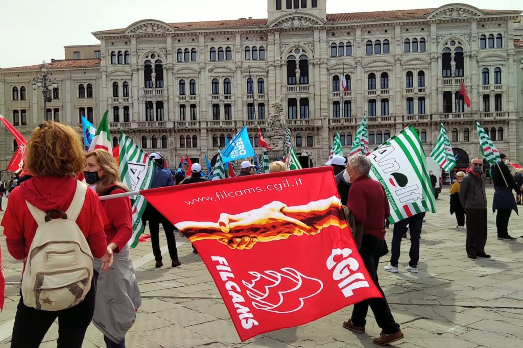 Questa immagine ha l'attributo alt vuoto; il nome del file è 1-Maggio-Trieste-5-1024x682.jpeg